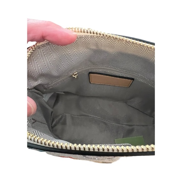 Elegant Multicolor Crossbody Bag with wallet - Picture 9 of 13